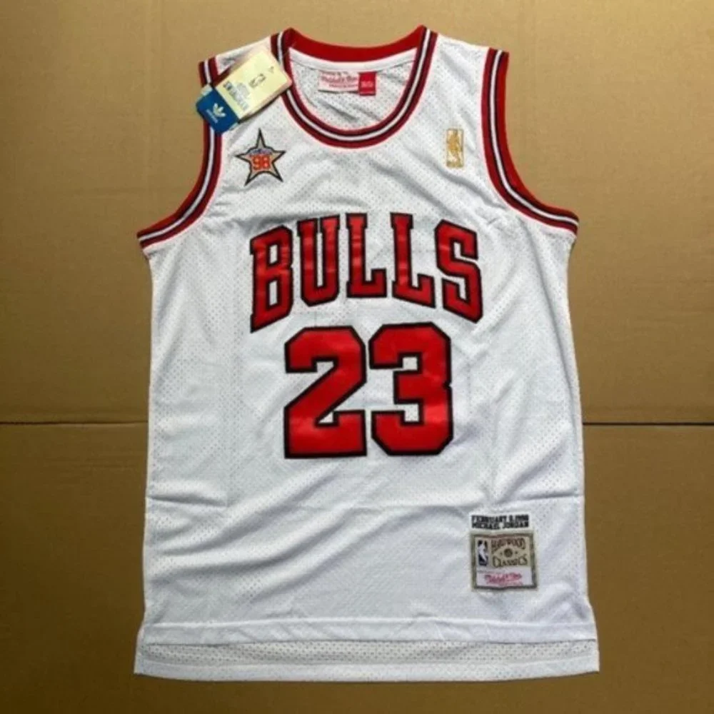 Chicago Bulls 23 Michael Jordan White Jersey - Picture 1 of 2